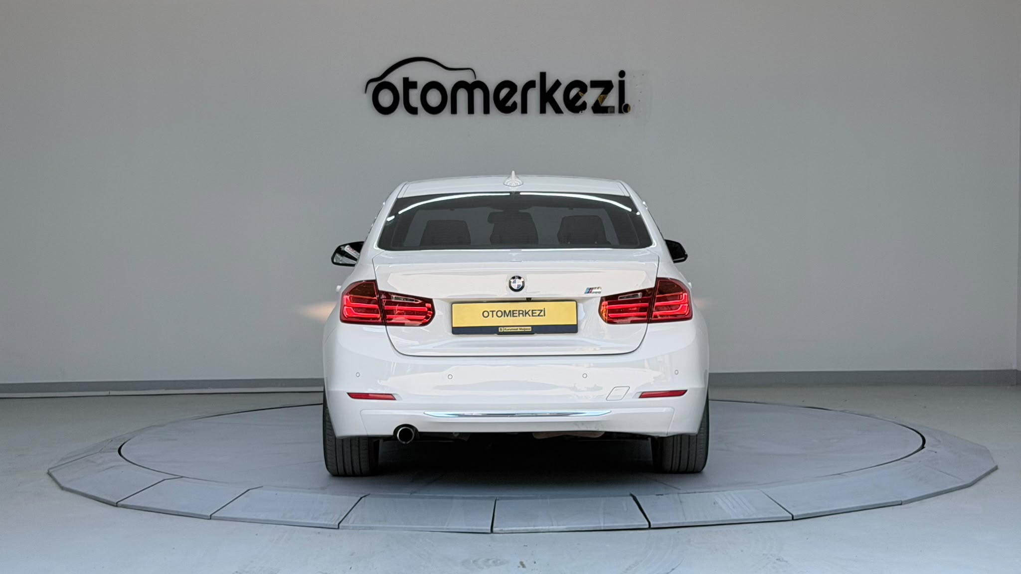 BMW 316i 4